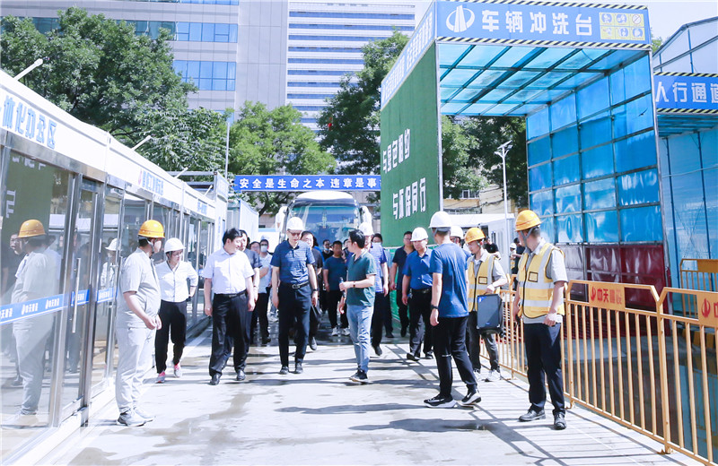 2023年6月8日，河北省生态环境厅主办的省大气污染防治专项督导帮扶动员会在中天北京尖岭城中村改造项目召开。