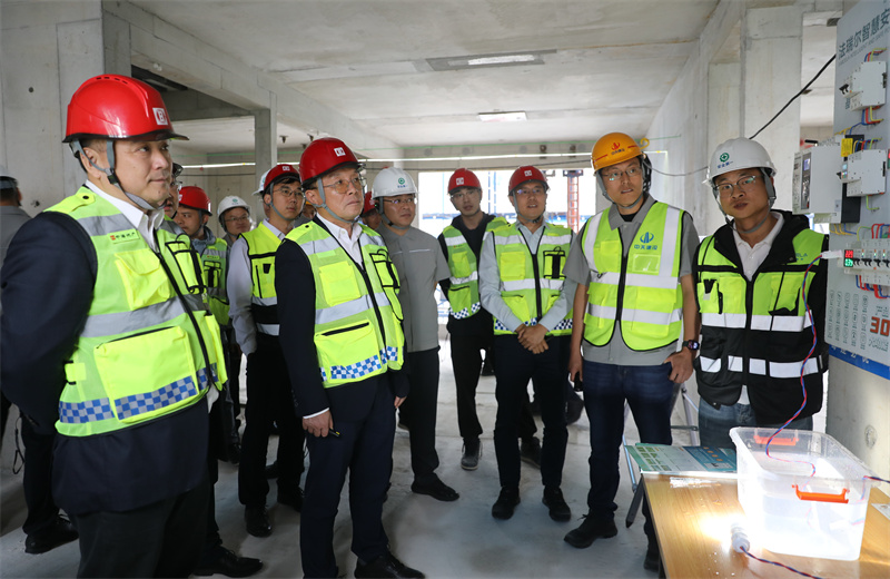 2025年5月23日，中天建设集团在天津组织召开2025年中海发展客户履约推进会。中海发展副总裁郭磊、工程部总经理李建光、中海华北公司工程总徐杨忠等受邀出席。